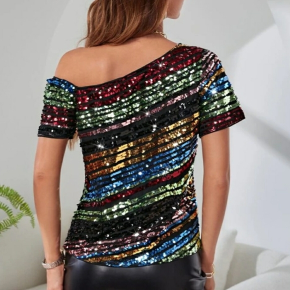 Top - Picture 2 of 4